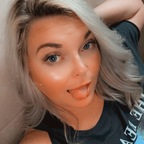 blondelife22 profile picture