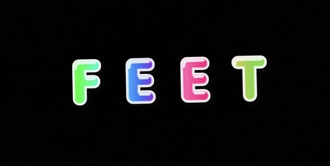 Header of izzyfeet