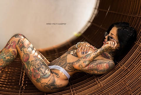 Header of lady_sunshine_ink