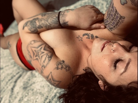 Header of tatted_rae